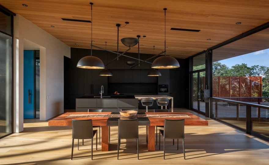 奥尔森·昆迪格设计的奥斯汀"Caddy Shack" | 悬浮的钢铁之家-12