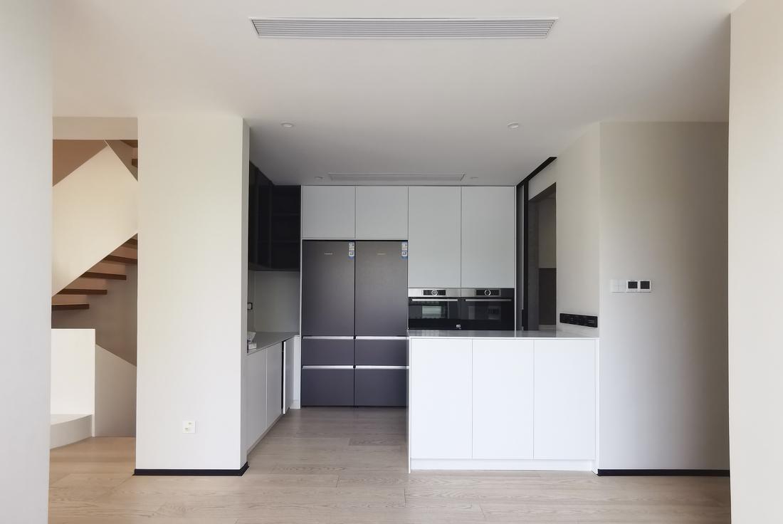 上海极简别墅设计丨中国上海丨XXX-24