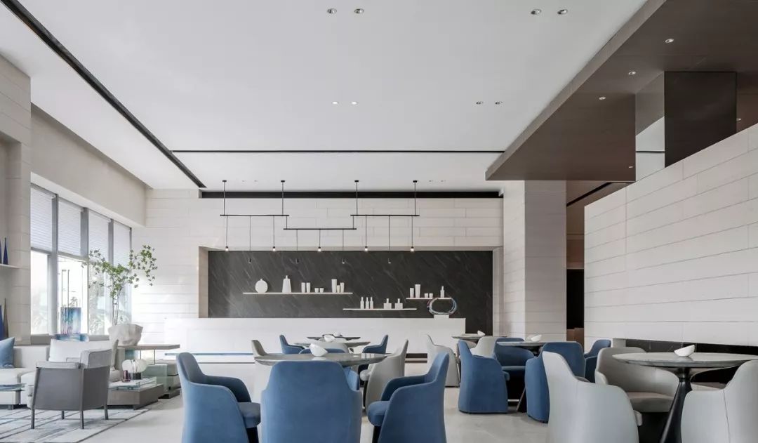 融创·云玺湾体验中心 | 水波荡漾的沉浸式空间设计-30