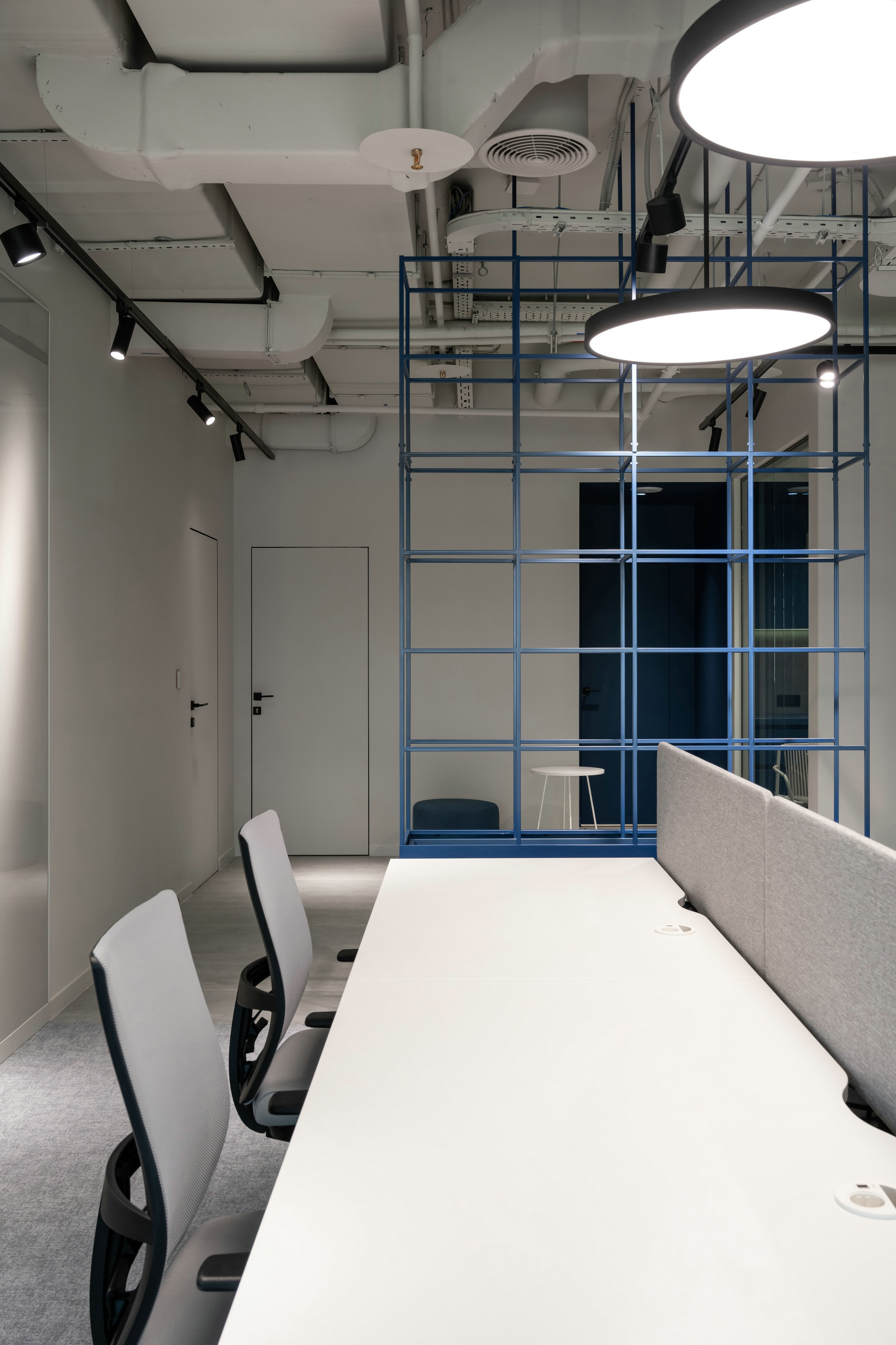 蓝色调，办公空间设计！-11