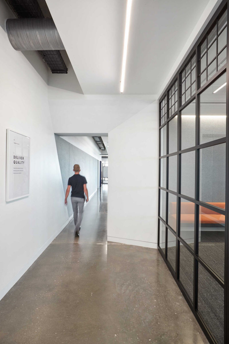 替代技术公司办事处 - 弗里斯科-21