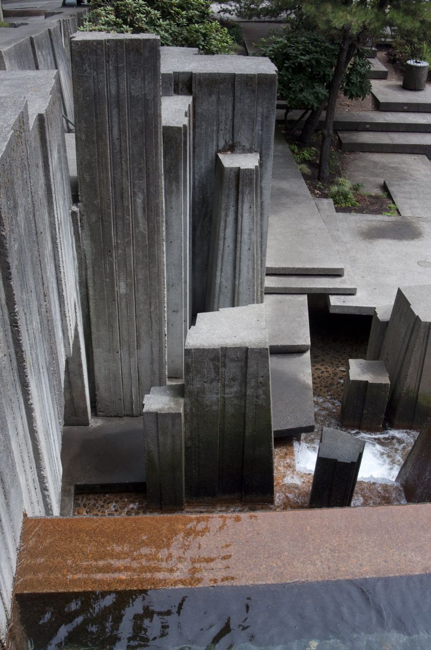 波特兰伊拉·凯勒水景广场——自然与城市的完美融合-22