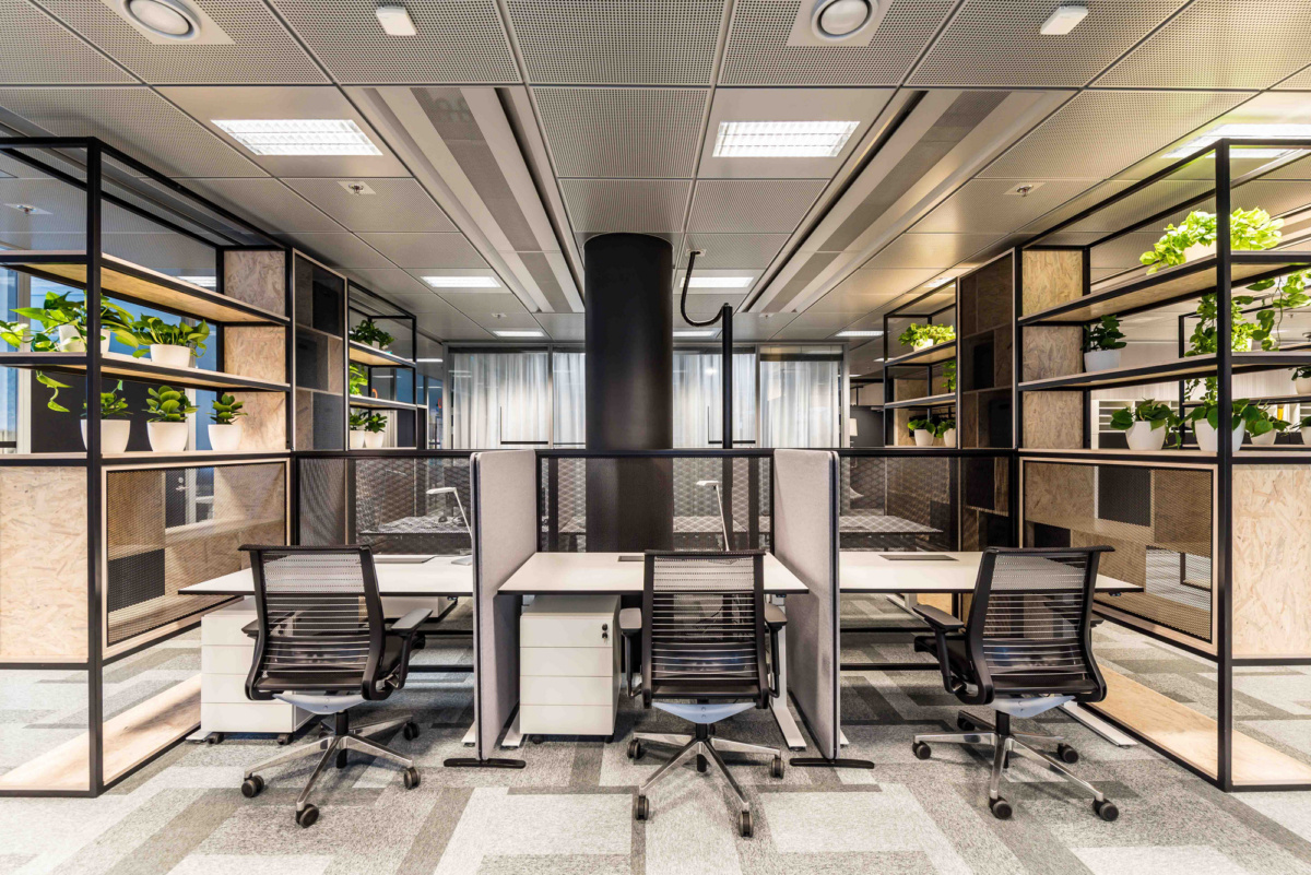 芬兰 Telko 办公室 - 工业风与自然的和谐结合-19