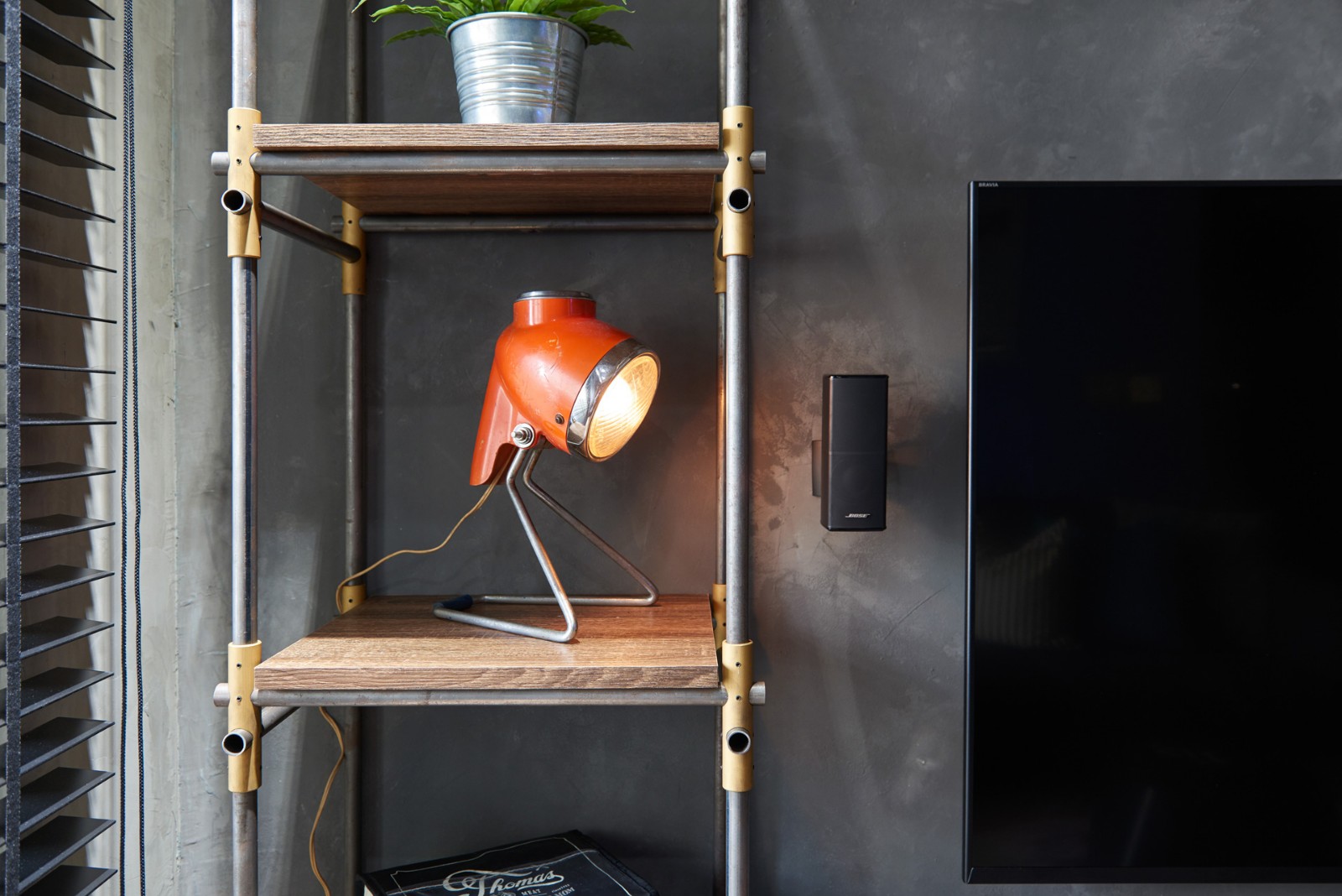 J House 古味男士公寓  怀特设计-16