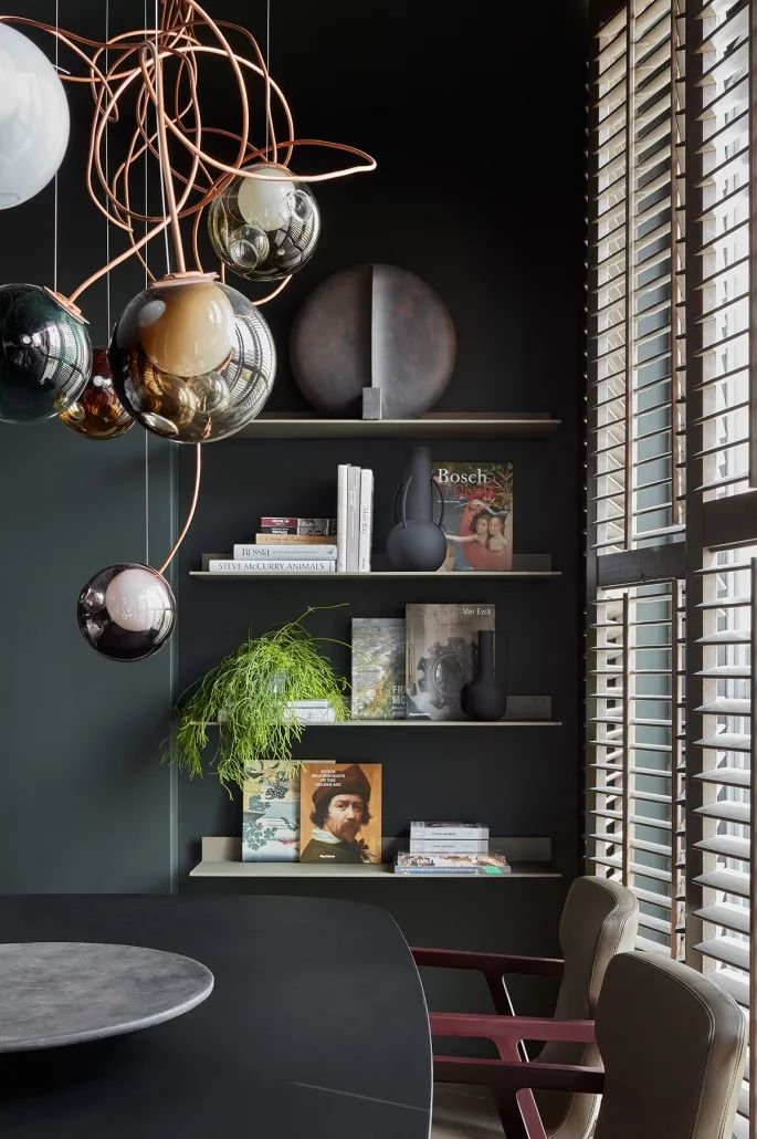 黑色空间丨Marina Kutuzova-28