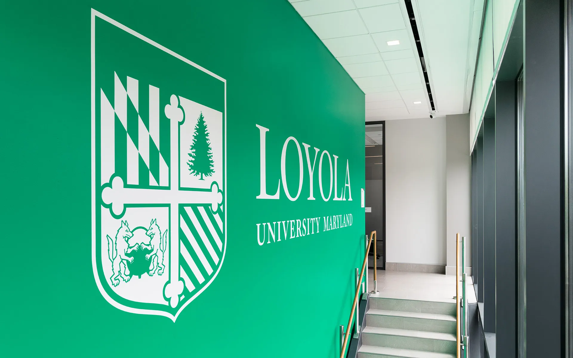 费尔南德斯创新与协作学习中心-标识设计-16