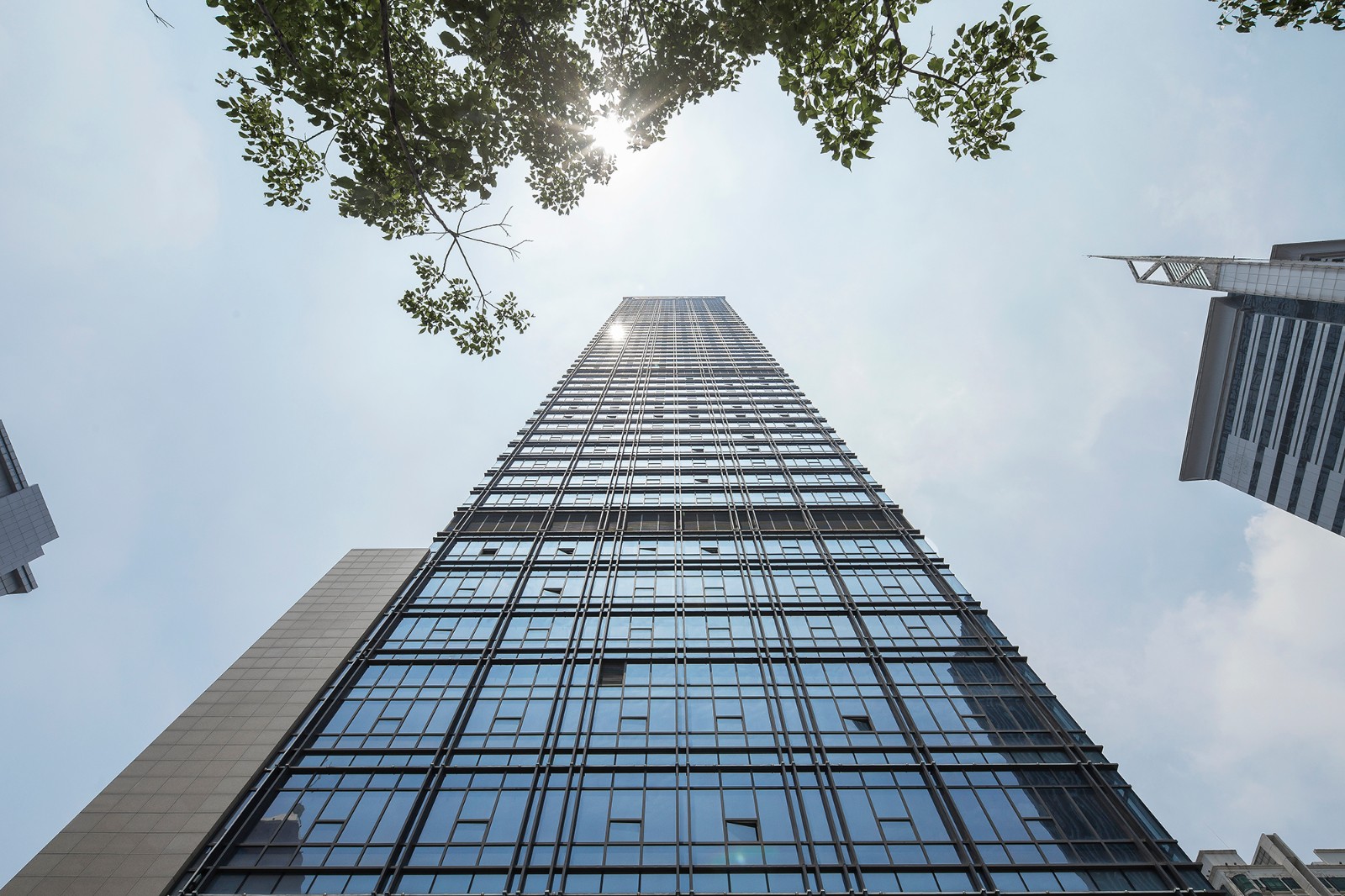 黄铜 复古蓝，营造现代精致空间  太合南方设计-0