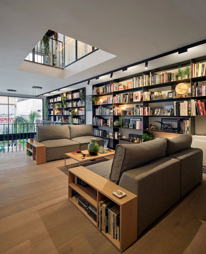 巴塞罗那四层艺术家住所,打造城市中的宁静绿洲-9