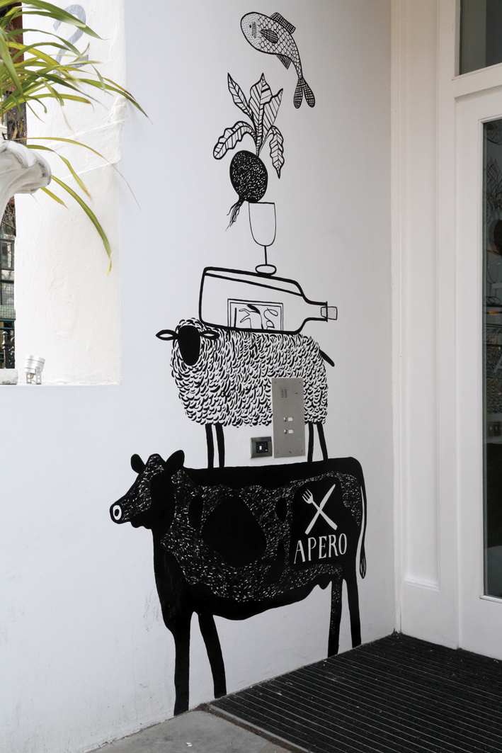 
						jQuery(document).ready(function() {
							jQuery("a[rel^='prettyPhoto']").prettyPhoto({
								social_tools : false,
								show_title : false
							});
						});
					-4