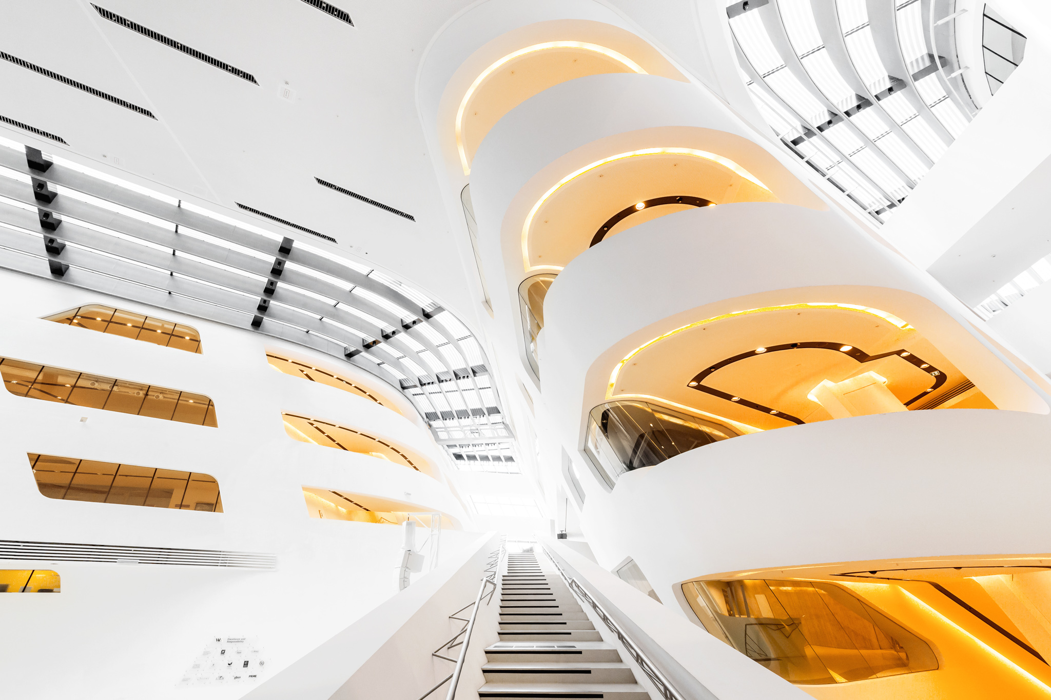 维也纳经济大学图书馆与学习中心丨奥地利维也纳丨扎哈·哈迪德建筑事务所-3