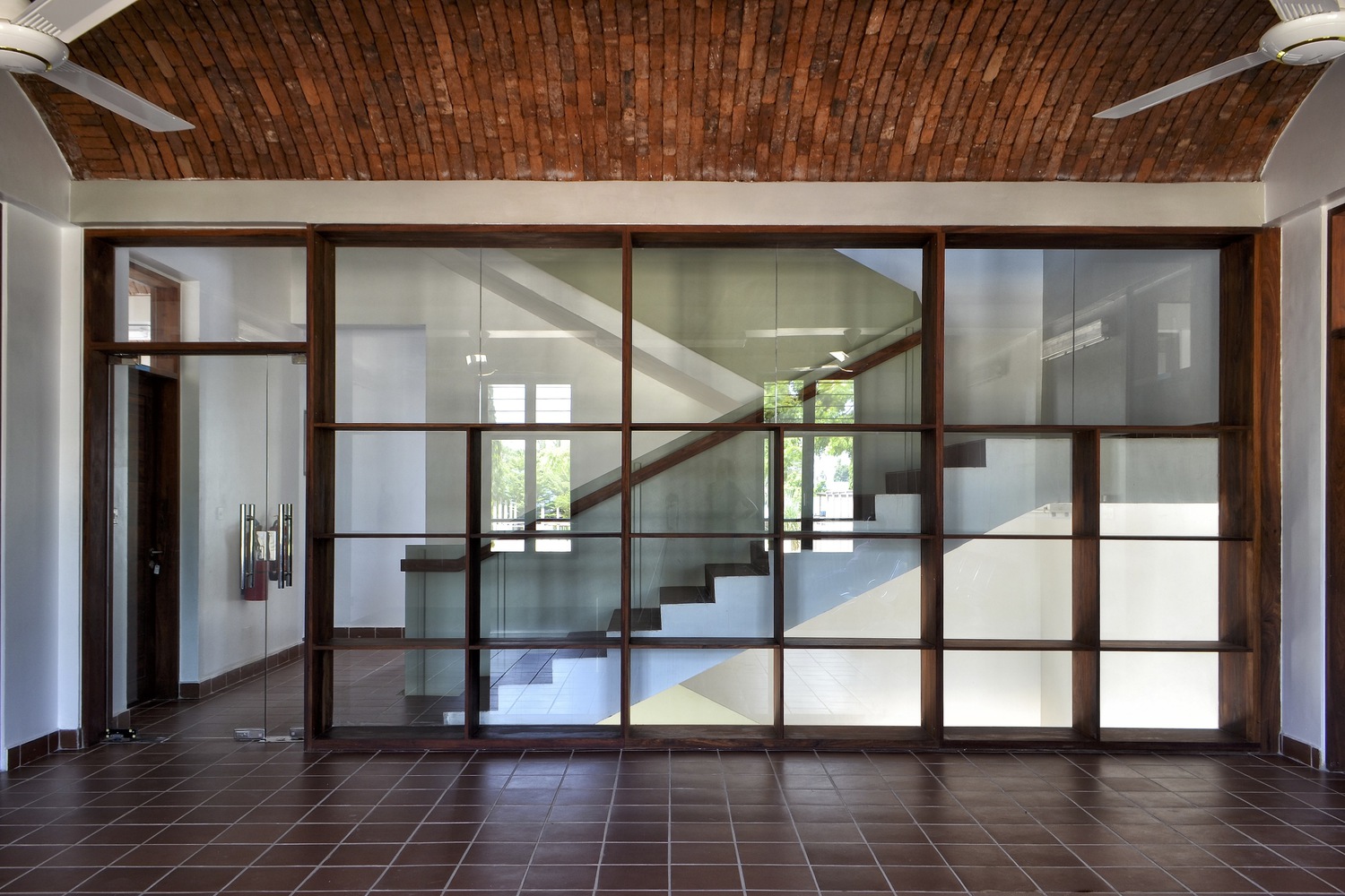 Tanzanian 幼儿园及小学建筑丨坦桑尼亚丨APC-24