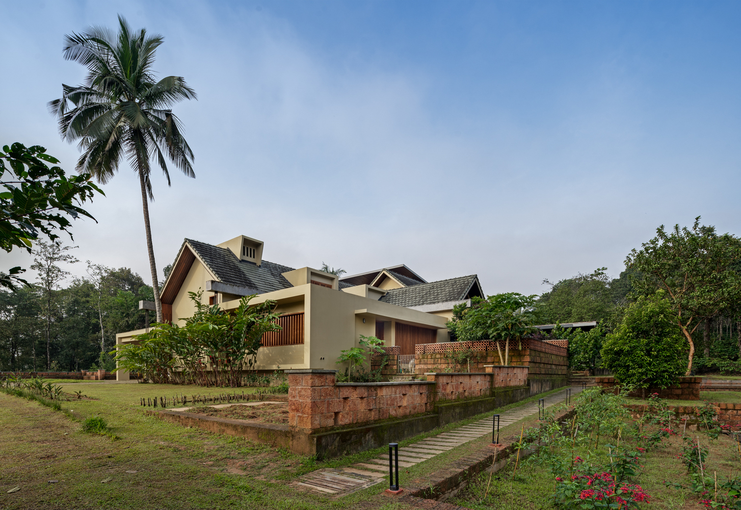 瓦亚纳德之家-32