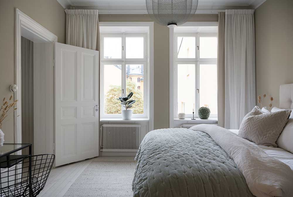 平静与宁静：斯德哥尔摩精致的单色公寓-20