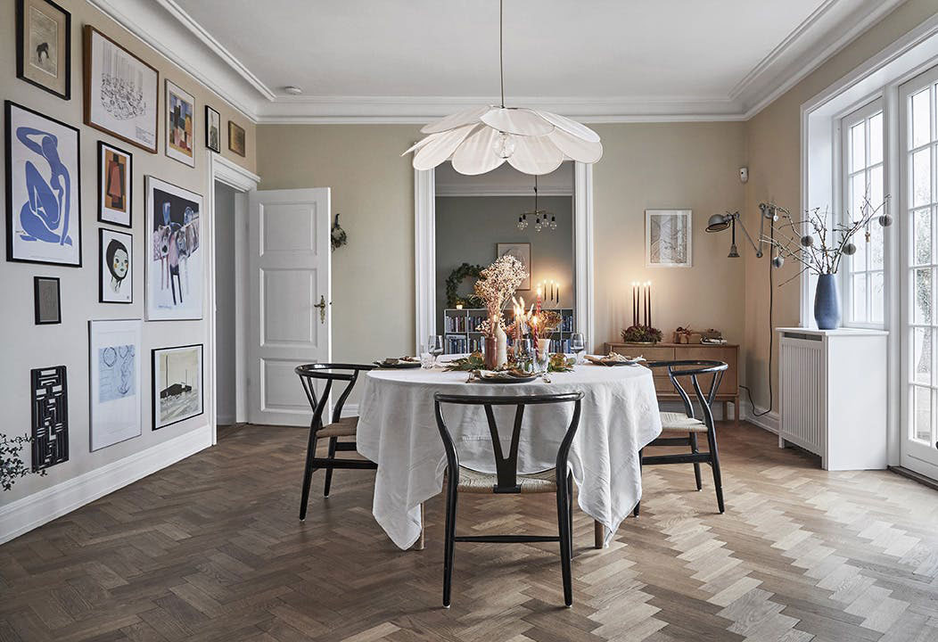 丹麦历史别墅优雅圣诞内饰设计-1