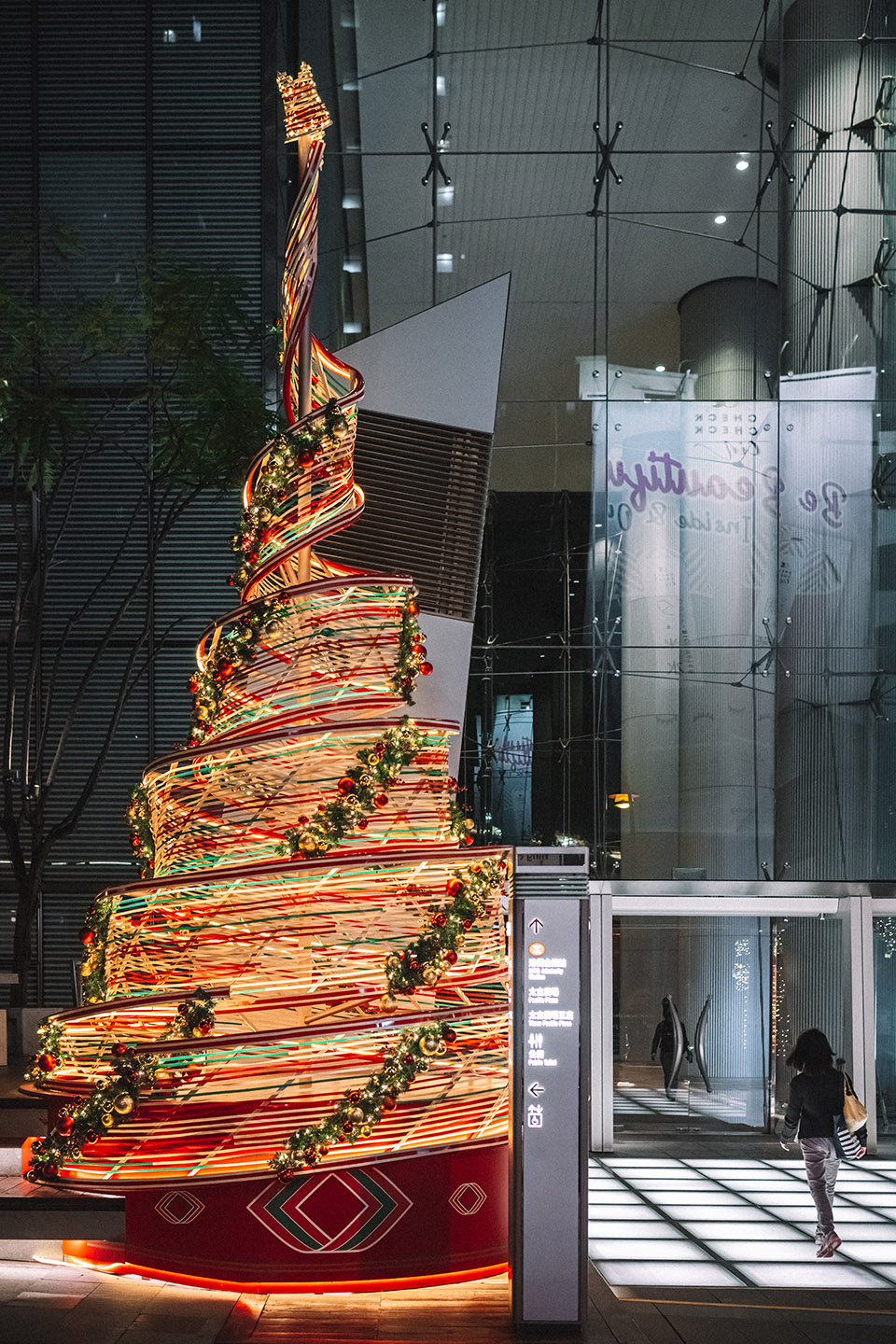 星街小区藤片圣诞装置丨中国香港丨AaaM Architects-27