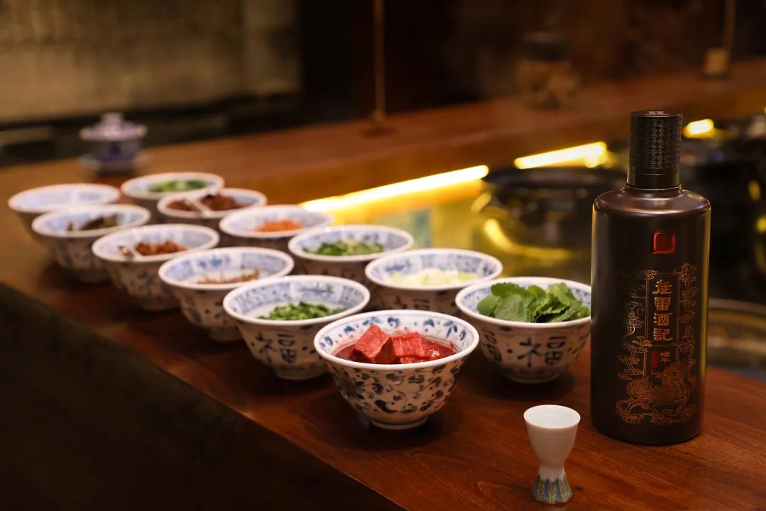 从酒记到酒馆，老雷的焕新实践-26