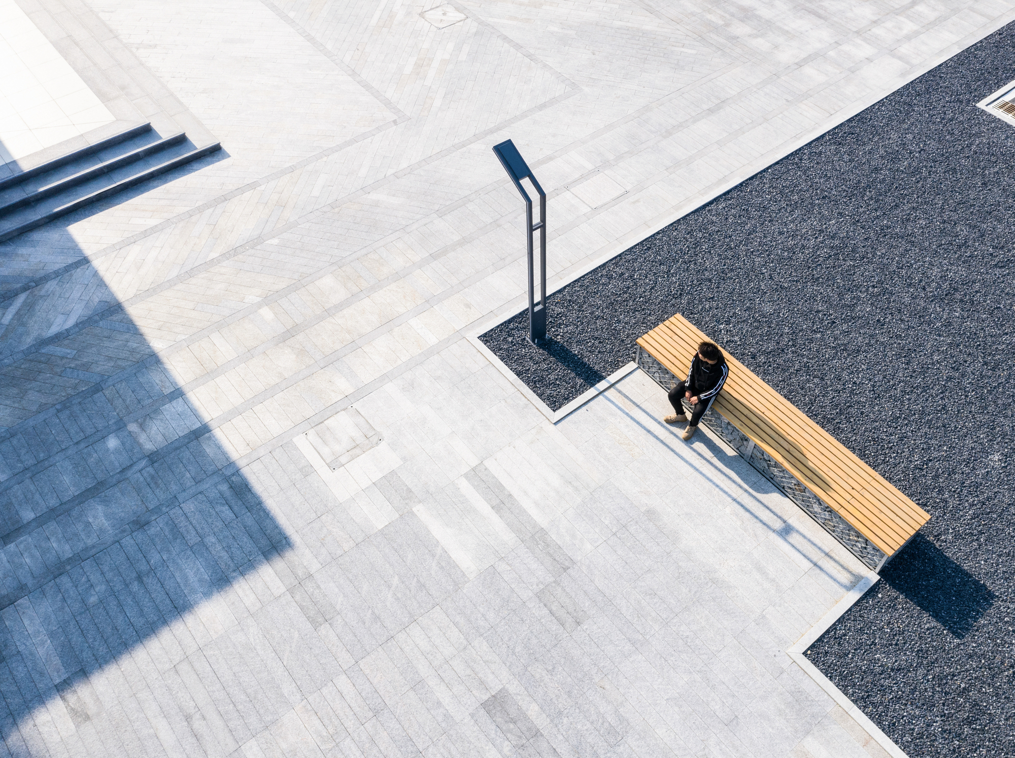 Renovation of the Headquaters of Yantai Marine Economic Innovation Zone / SHUISHI-32