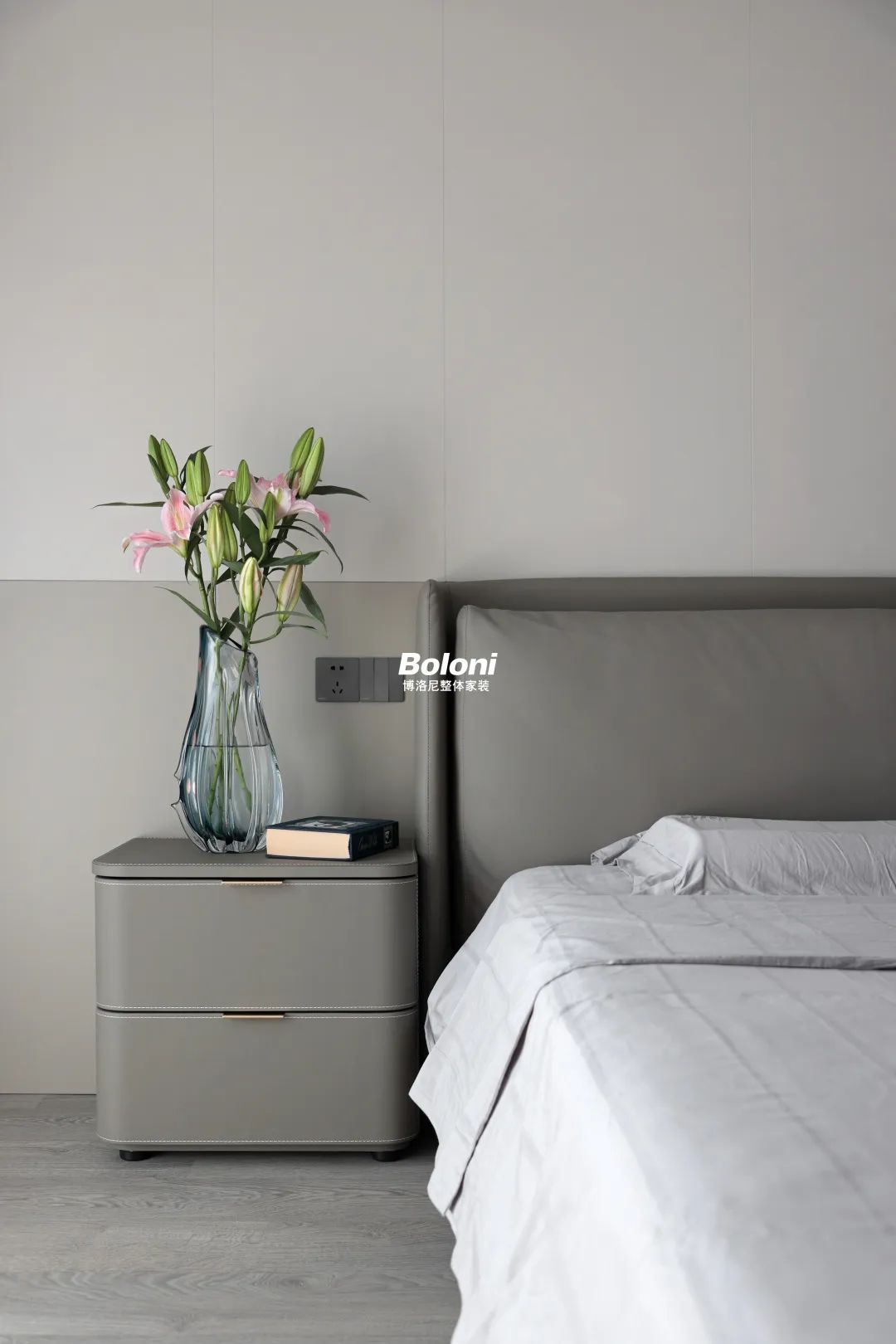 灰色极简大平层,治愈深夜 emo 的舒适之家-35