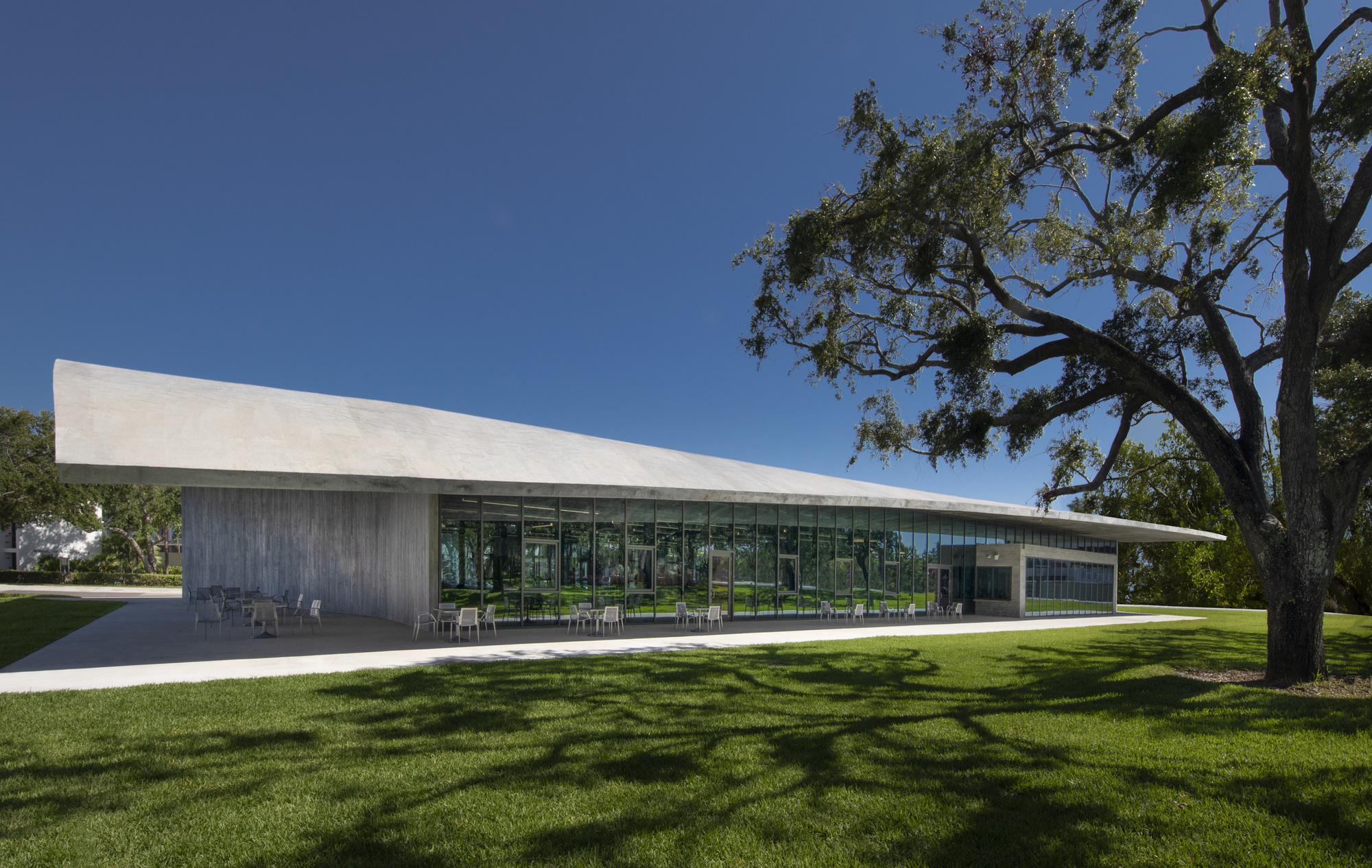 University of Miami School of Architecture / Arquitectonica-56