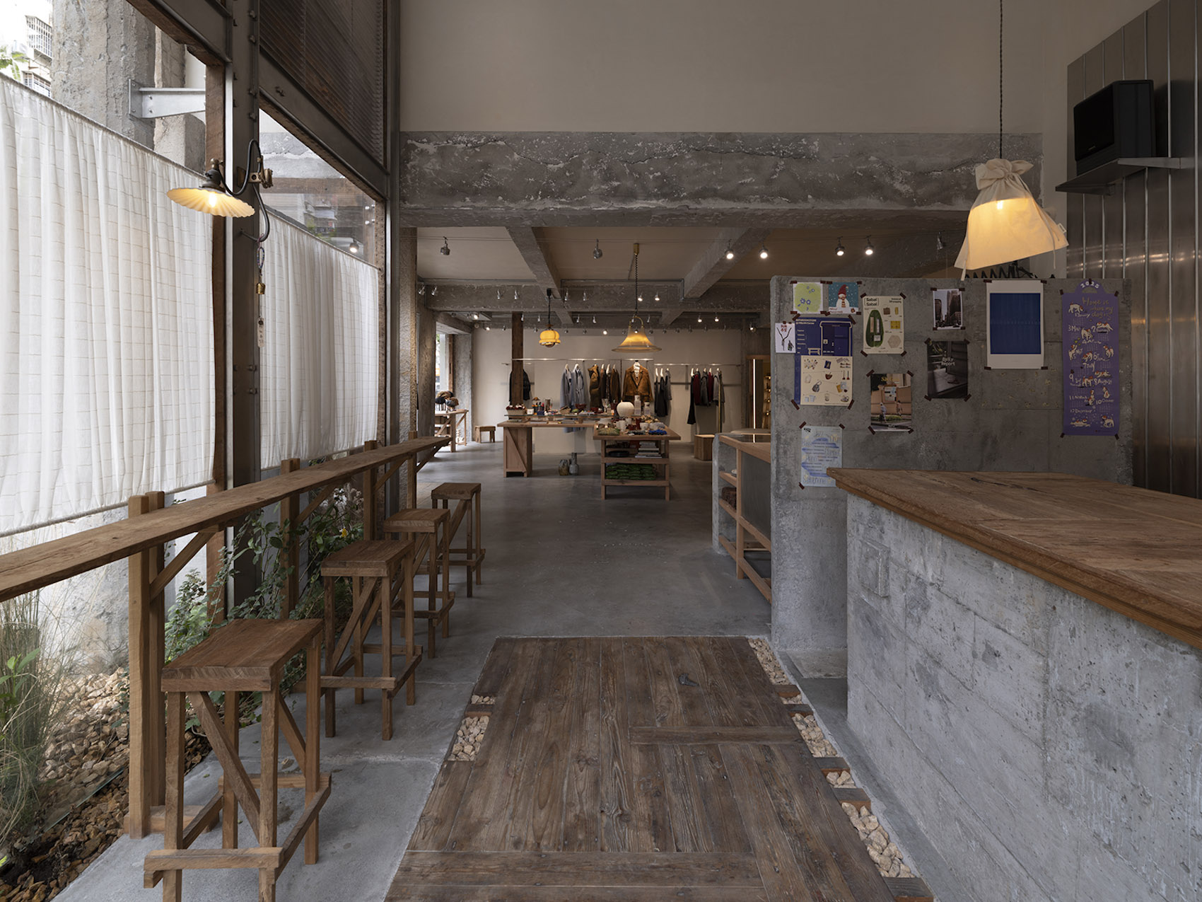 MSLAN corner 服装店丨中国厦门丨退化建筑-16