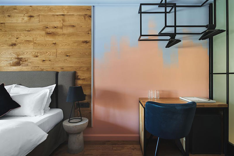 俄罗斯圣彼得堡 Wynwood 酒店 | 工业风 Loft 设计惊艳登场-10