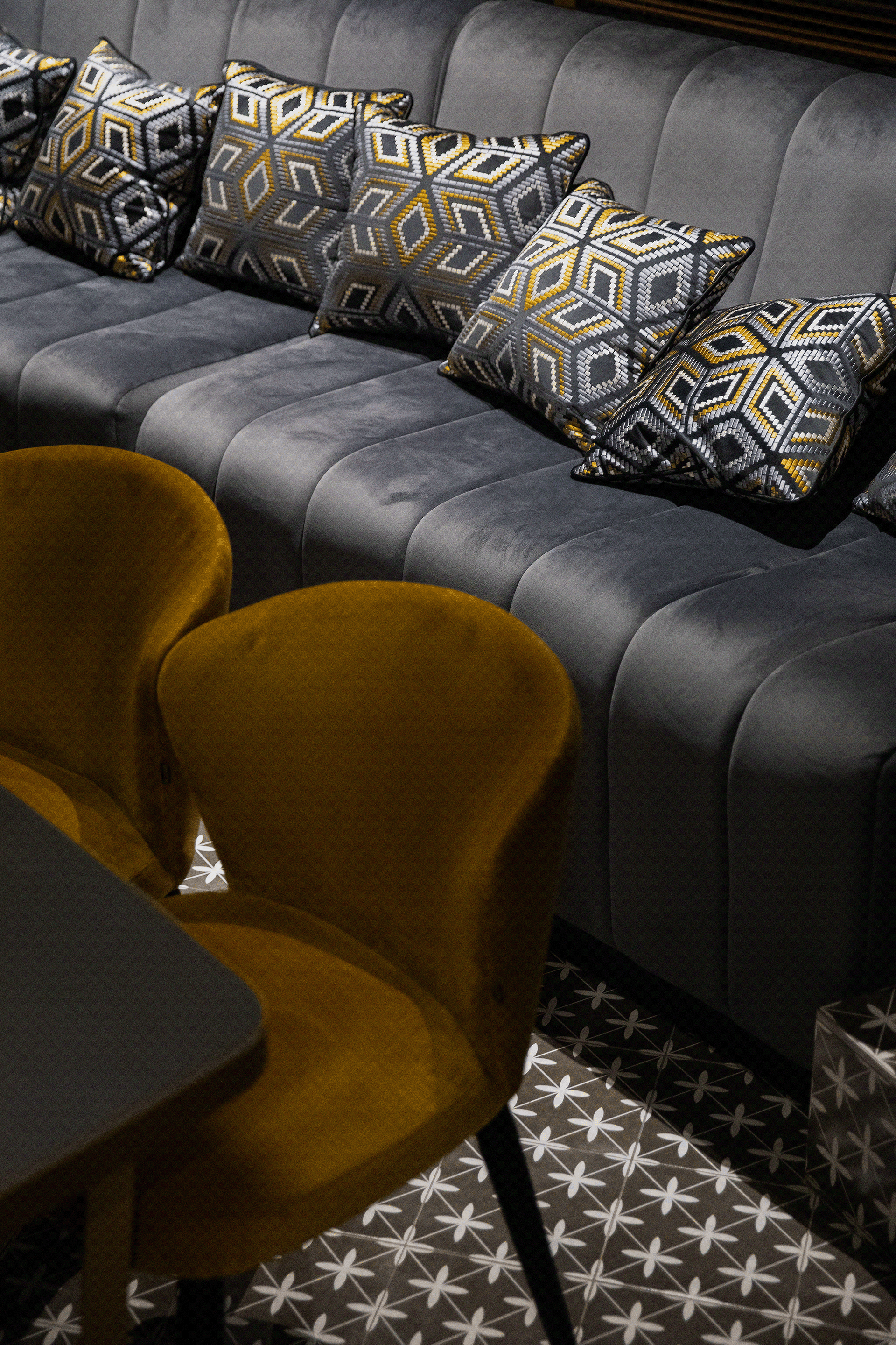 7·0·0 餐厅酒吧丨俄罗斯丨不详-71