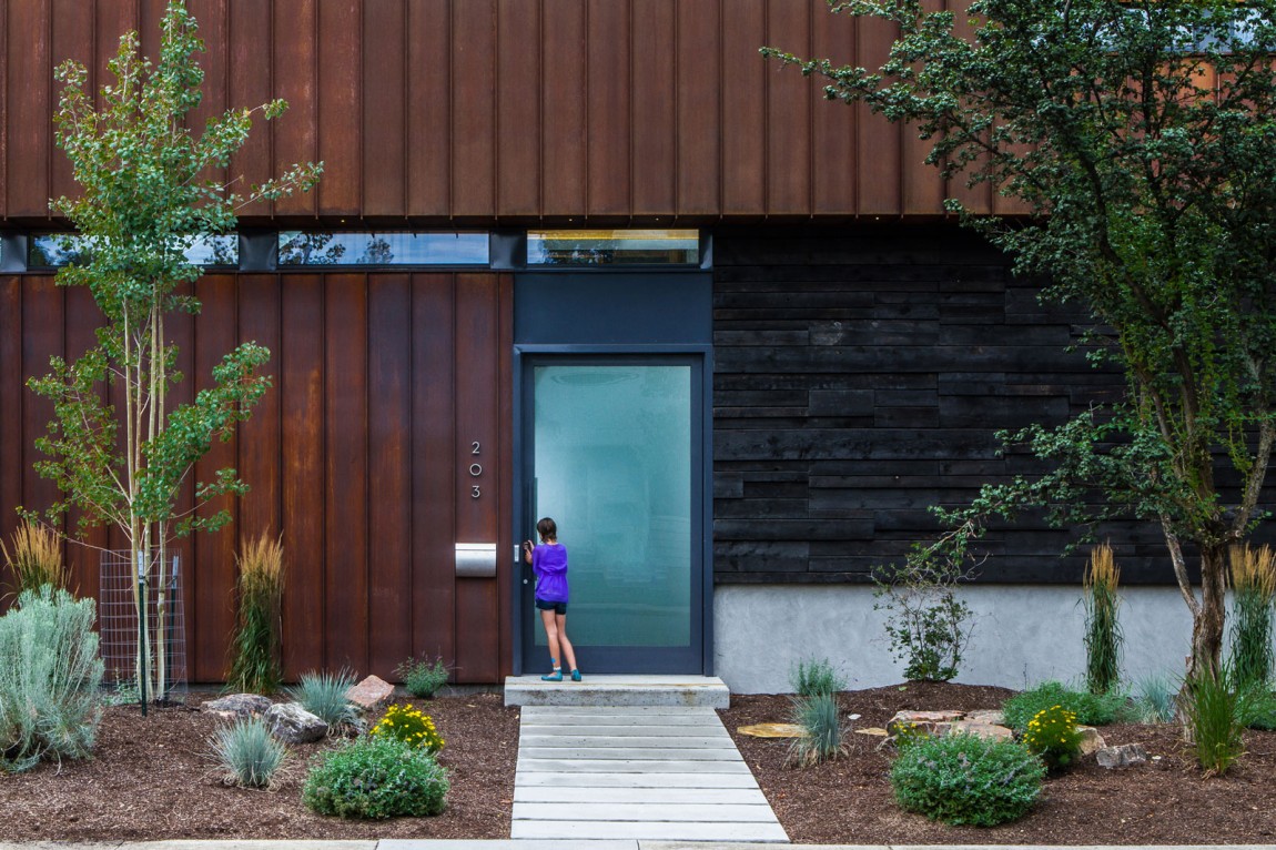 蒙大纳环保住宅 | 钢木玻璃打造的可持续美景之家-20