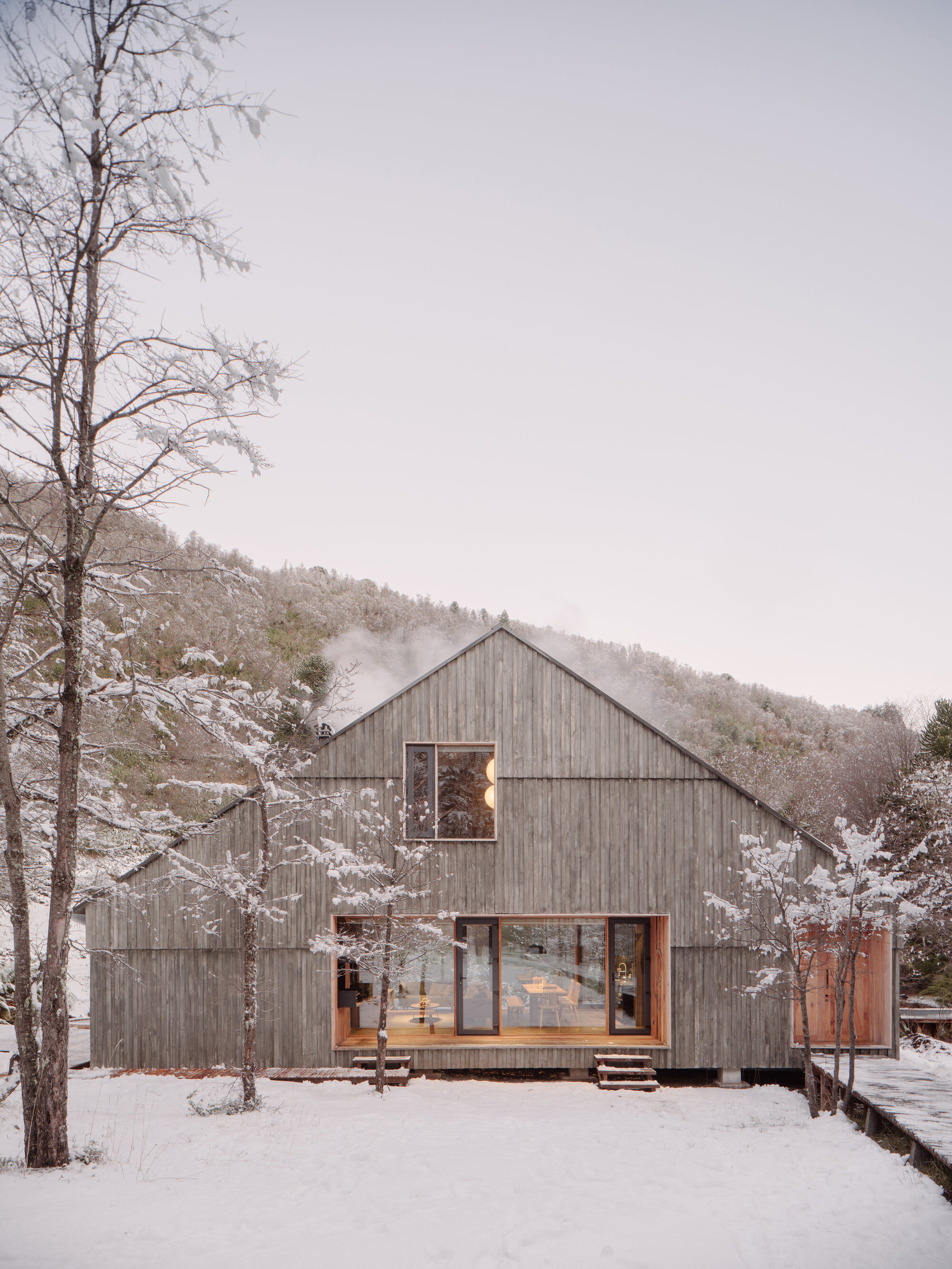 考廷河畔的房子丨智利丨Iragüen Viñuela Arquitectos-10