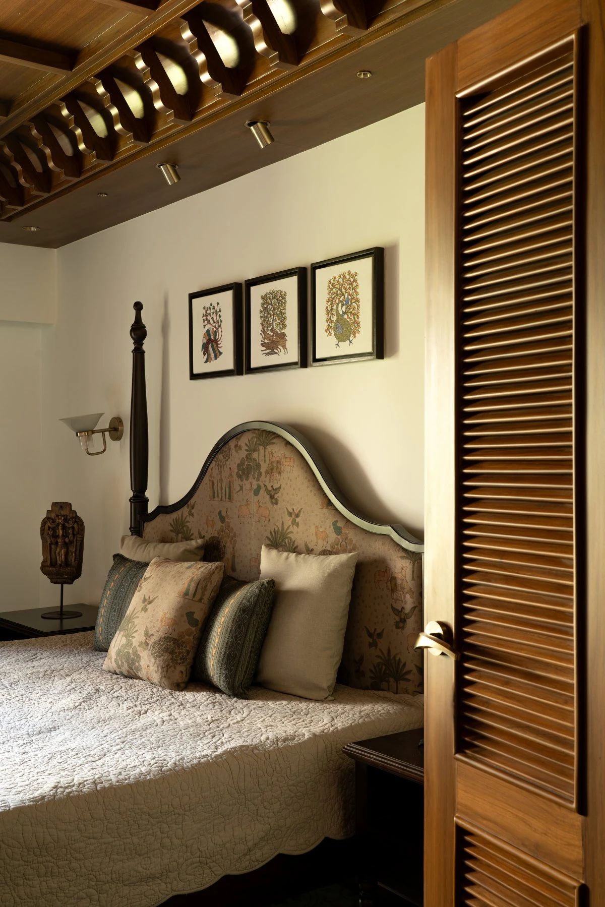 印度美学与现代方法相结合的室内设计丨对印度传统文化情有独钟的设计师-18