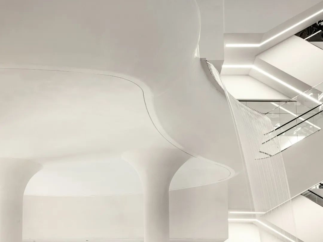 禅意瀑布花园购物中心-53