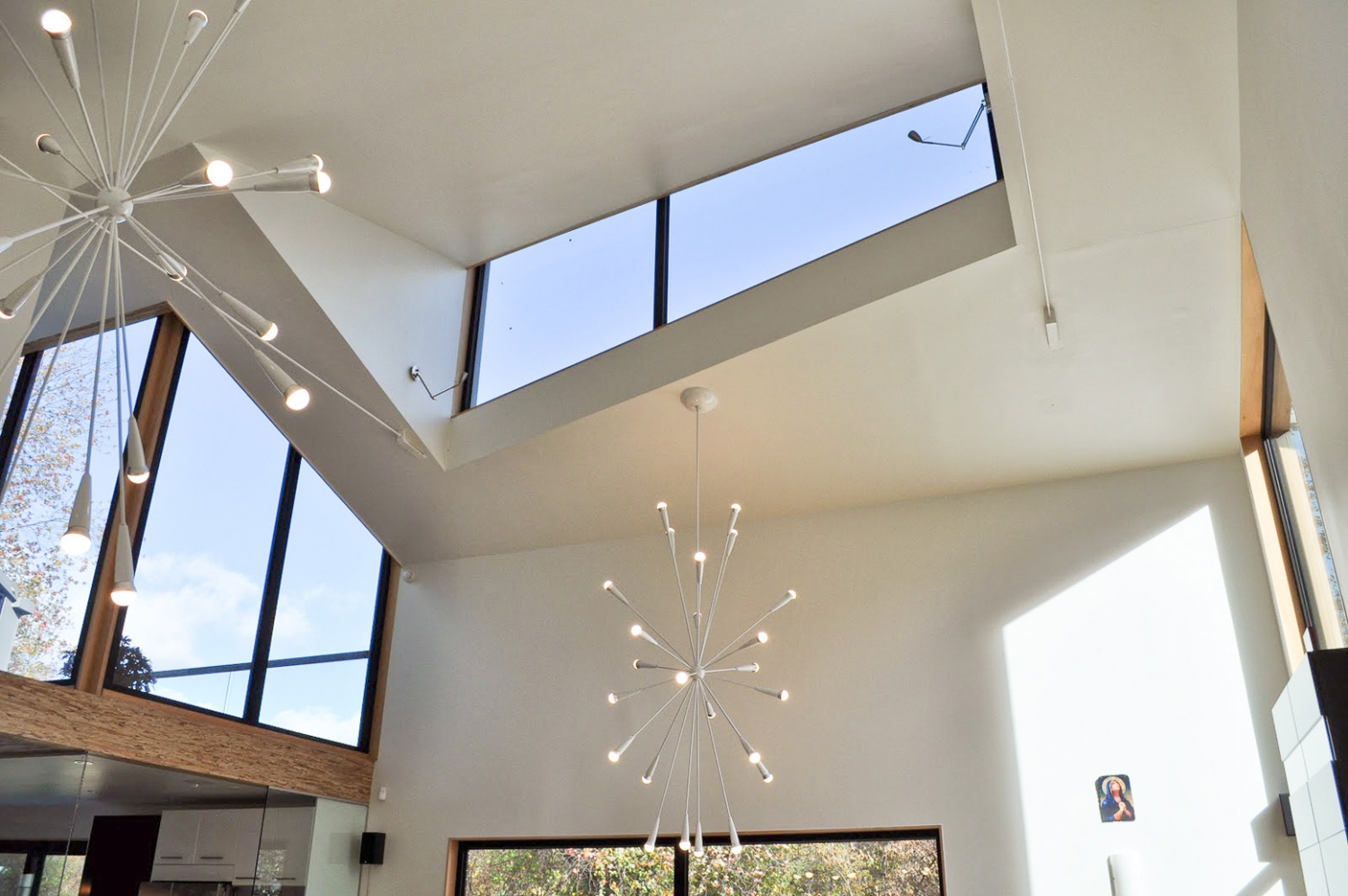 加拿大魁北克 Crisan House 别墅 | 自然采光与环保设计的完美结合-29