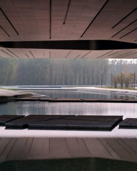 Yellow River National Museum Building and Park / gmp Architects
