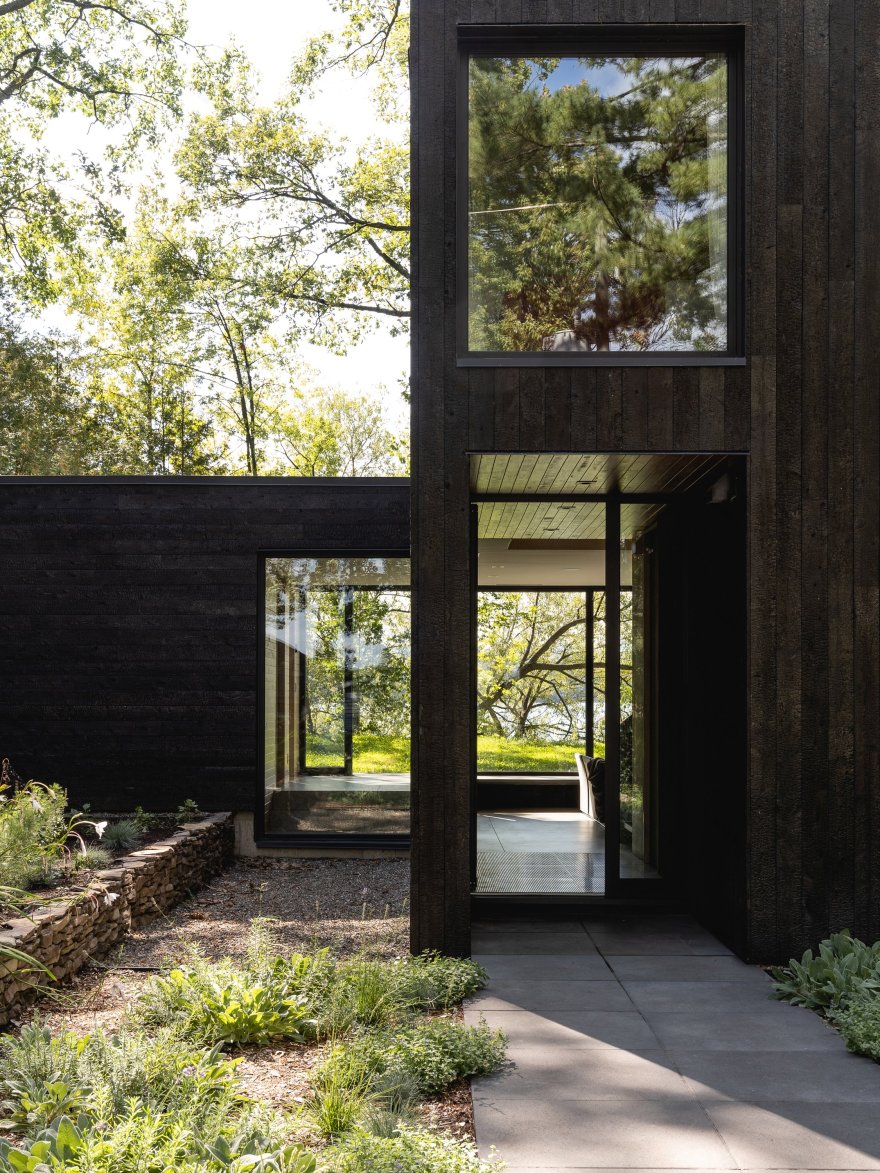 魁北克湖畔绿色别墅丨加拿大魁北克-13