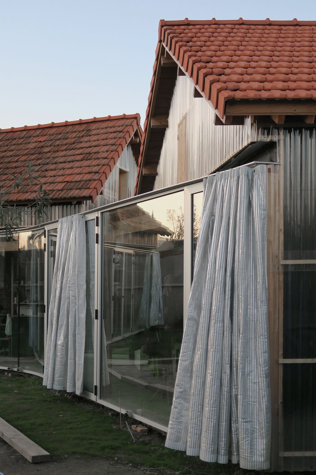 奇幻窗帘 · 塑造建筑空间的魔法师丨Yellowtrace-9