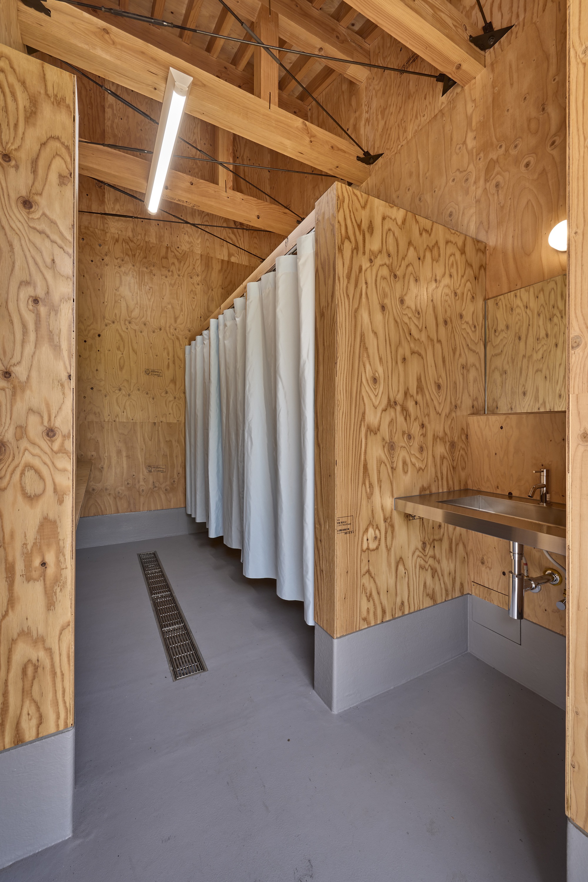 Kugami Terrace Sunset Cafe and Small Gallery / REPLUS Co.,Ltd-45