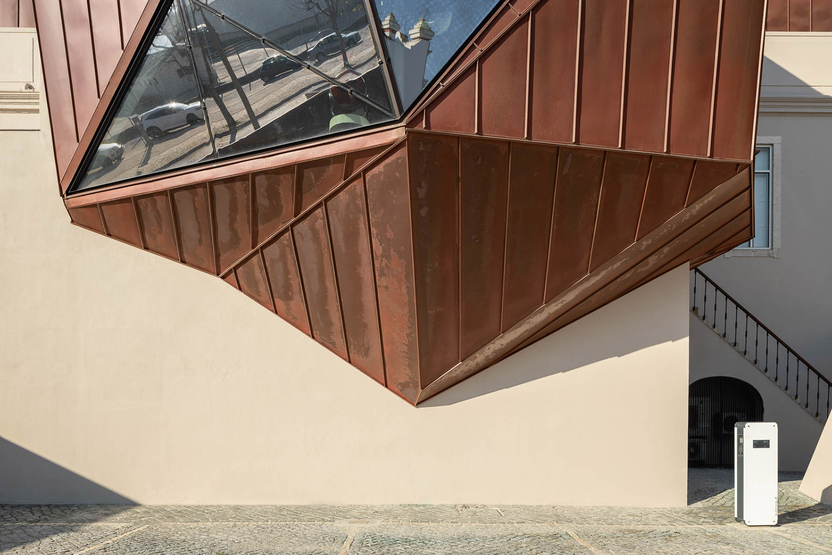 葡萄牙百年的老宅改造的办公楼丨danielmsantos,eng + arq 事务所-47