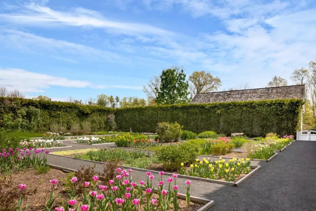 隐匿于贝德明斯特的英国乡村风经典庄园-51