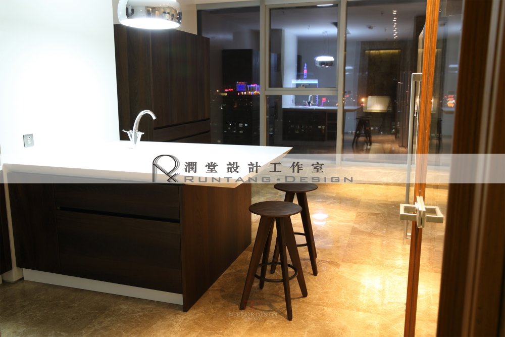 某公司高管办公层设计 | 空间划分与功能融合的典范-1