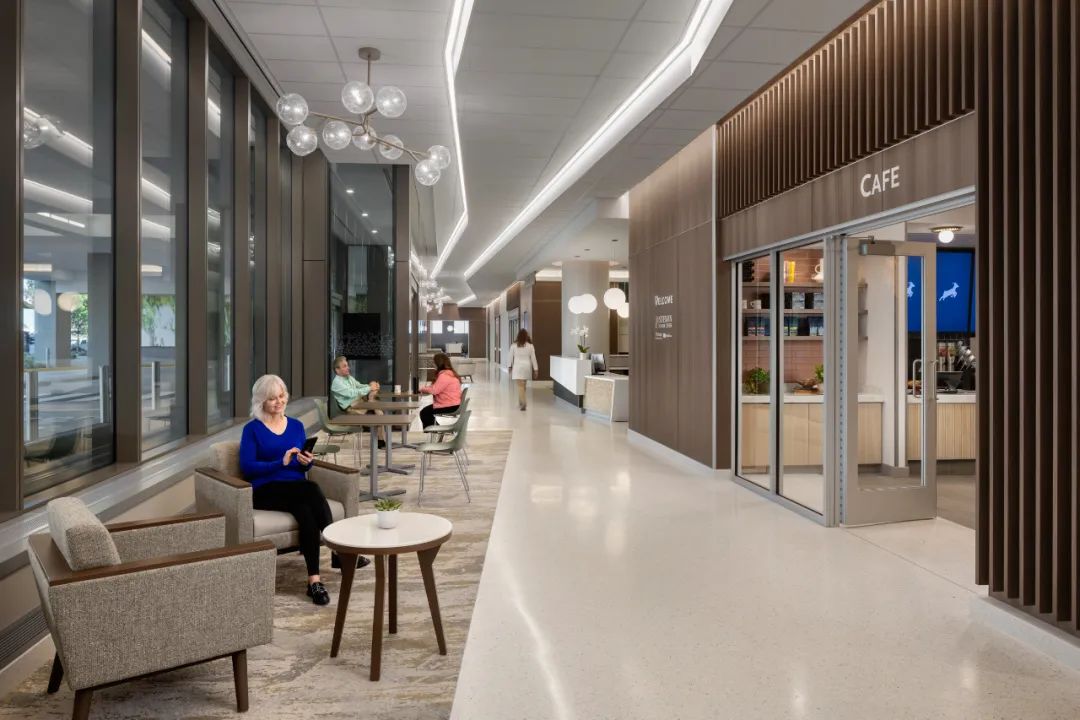 巴恩斯-犹太医院与华盛顿大学医学院Siteman癌症中心Gary C. Werths大楼 | Perkins Eastman | 美国密苏里圣路易斯-18