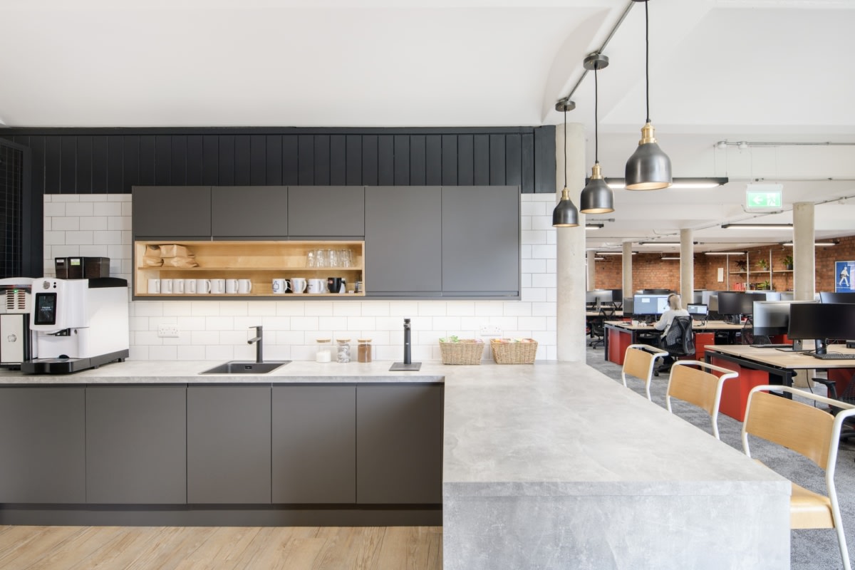 "历史建筑中的现代办公室 | Jellyfish Warrington 办公室设计"-13