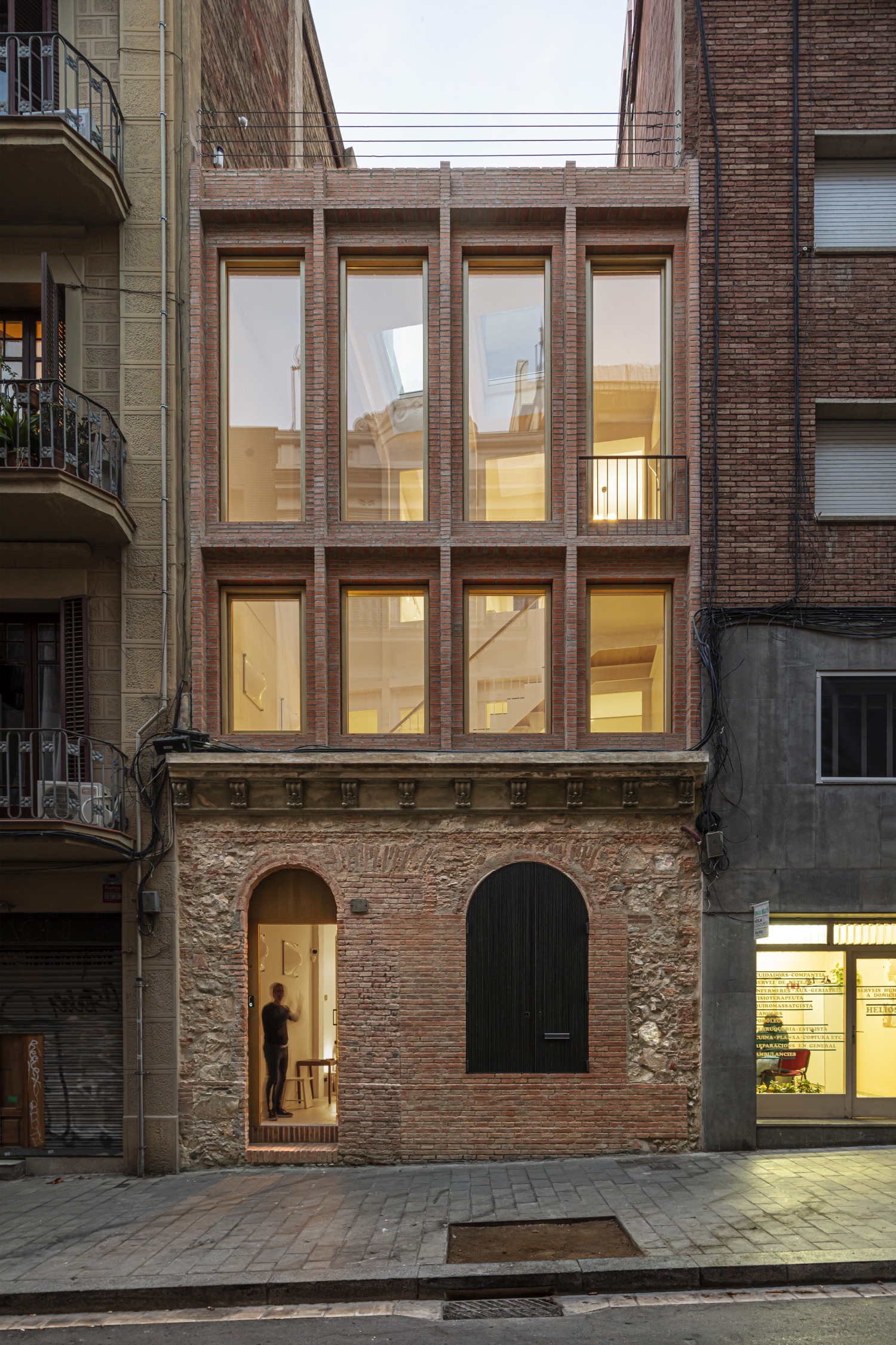 Casa 1616 · 巴塞罗那现代单家庭住宅丨西班牙巴塞罗那丨H Arquitectes-35