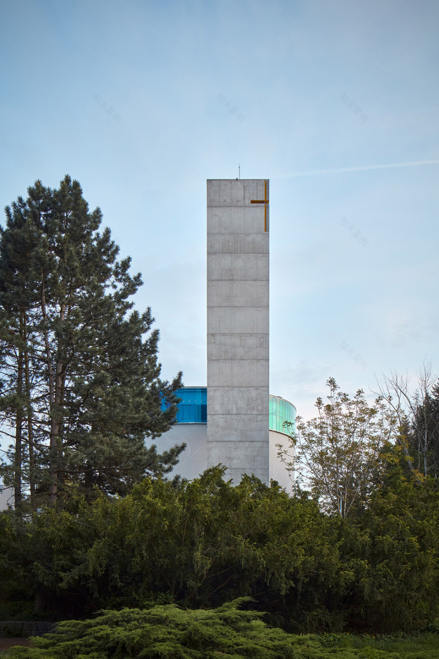 捷克神圣雷斯迪图塔教堂-31