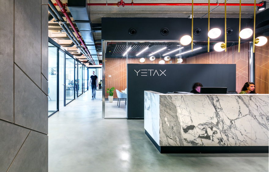 融合自然与工业,展现独特法律美学-13