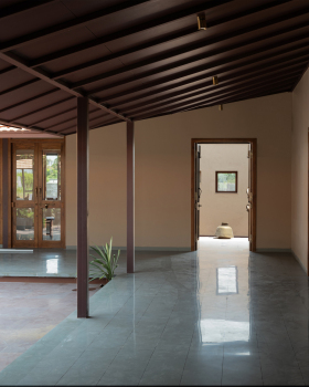 Farmhouse at Balkash / ROOMOOR