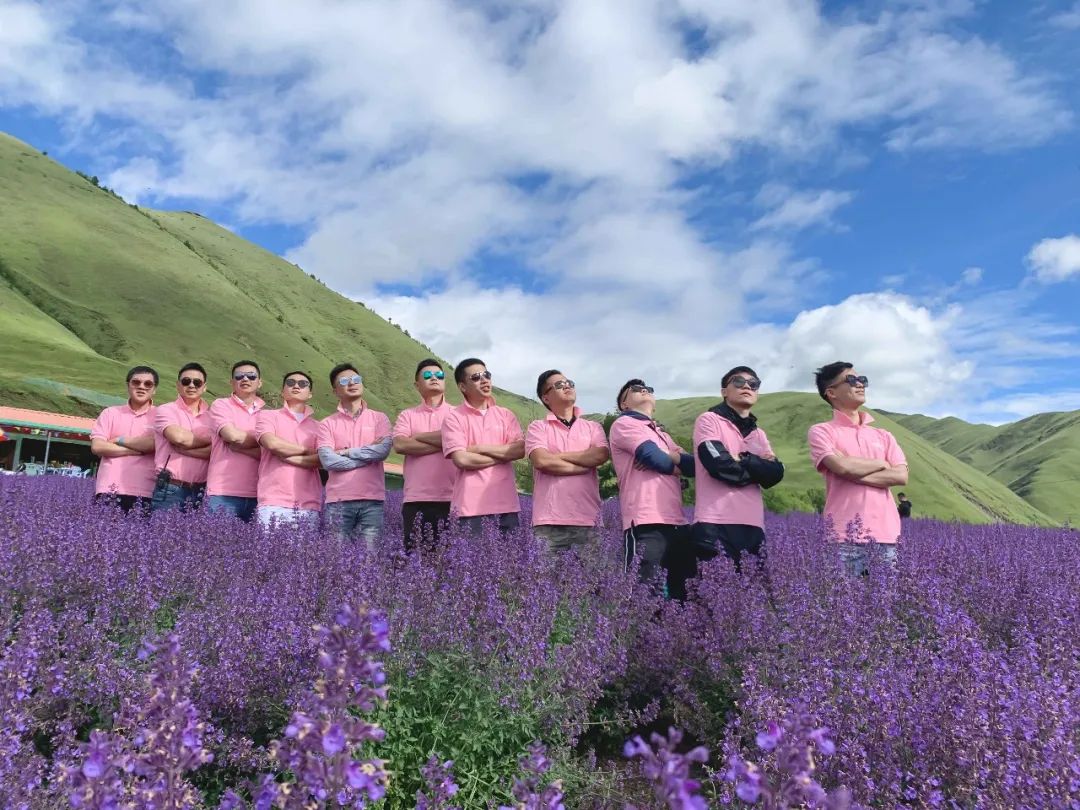 完美一夏 | 康定摄影之旅的室内设计灵感-79