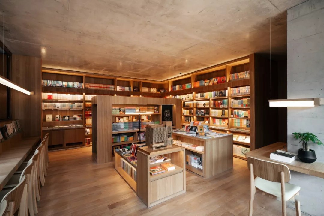 琚宾爆拆《皮囊》里的家，握手楼逆袭美宅+图书馆综合体！-74