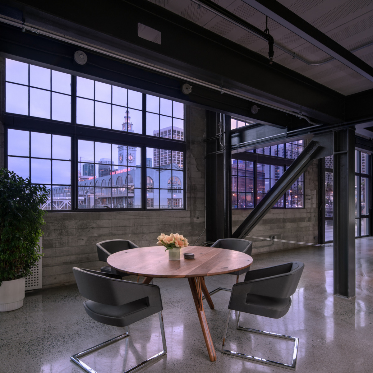 旧金山 Obscura Digital 办公室 - 旧物新生的创意空间-17