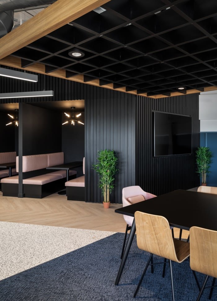 斯马特贝斯联合办公场所丨英国丨Oktra-15