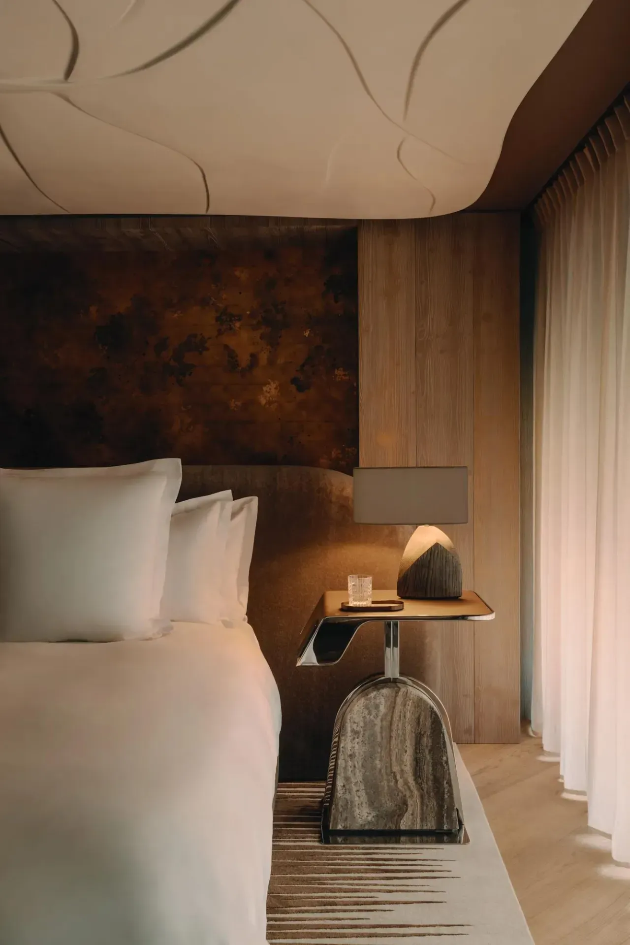 瑰丽全球首座冬季度假村丨法国设计师Tristan Auer-19