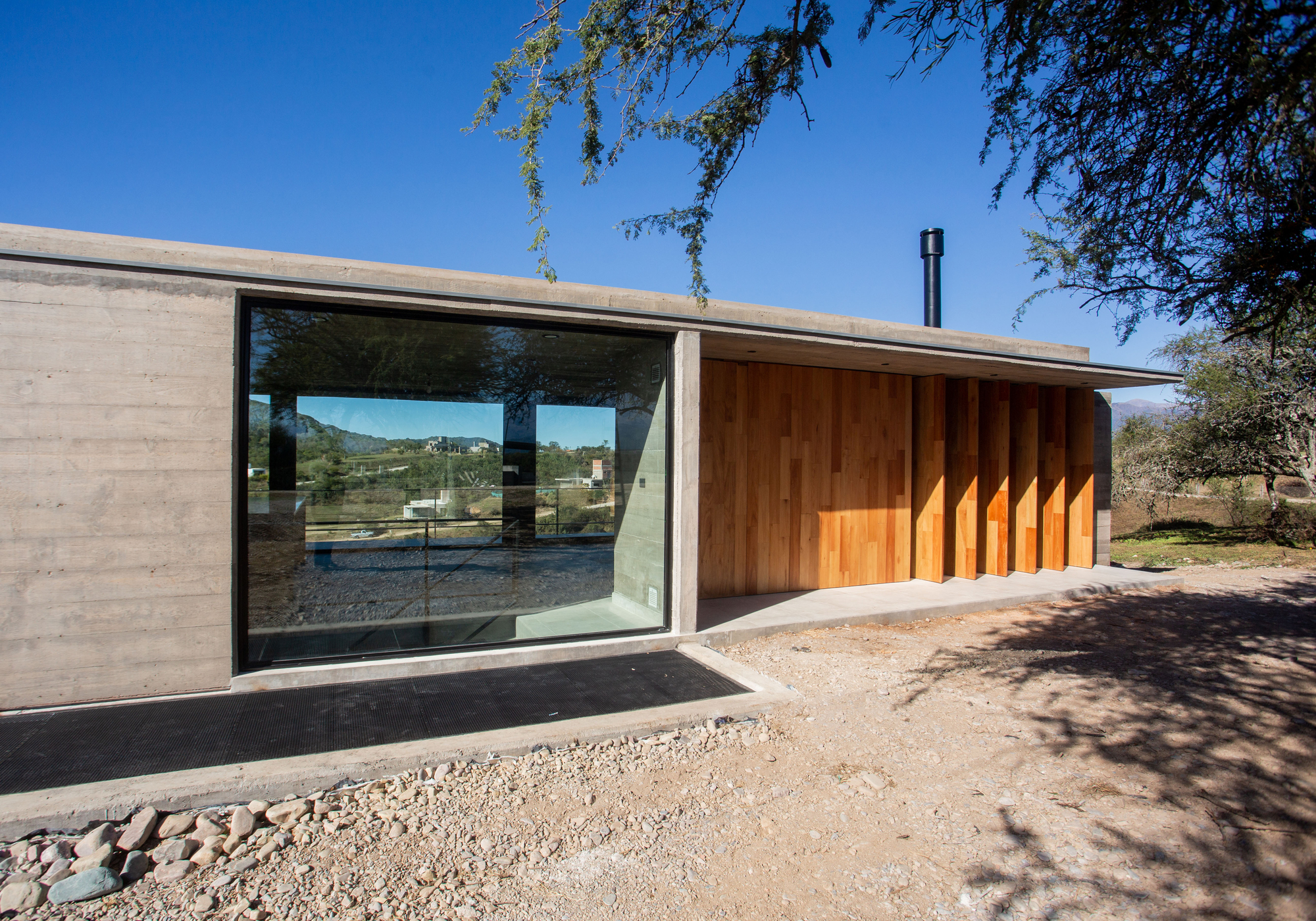 维多利亚之家丨阿根廷胡胡伊丨MedinaMas,Arq-24